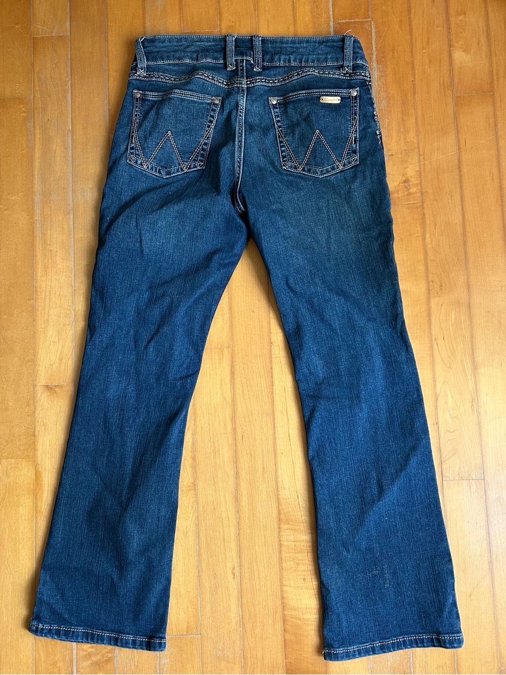 Wrangler Women's Dark Blue Bootcut Jeans 7/8x30